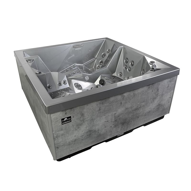 Outdoor Whirlpool OKA Diamond